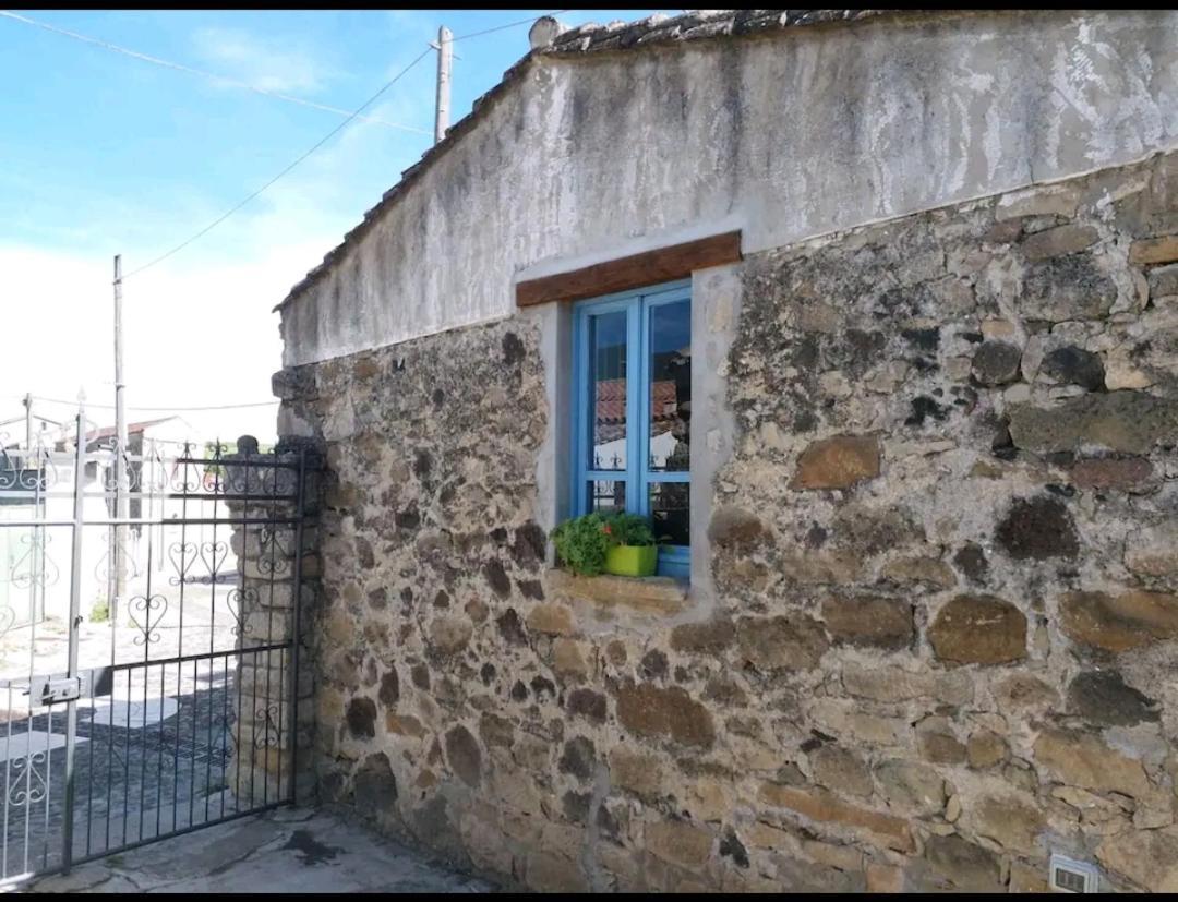 Sa Domu De Ziu Antoneddu Hotel Tuili Bagian luar foto