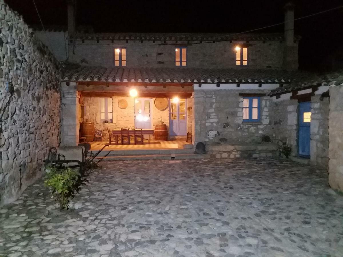Sa Domu De Ziu Antoneddu Hotel Tuili Bagian luar foto