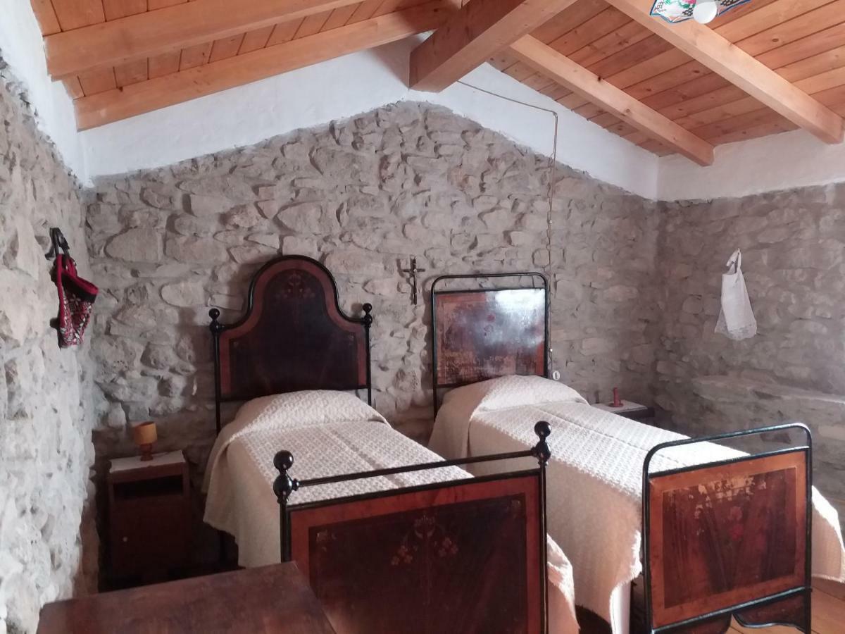 Sa Domu De Ziu Antoneddu Hotel Tuili Bagian luar foto