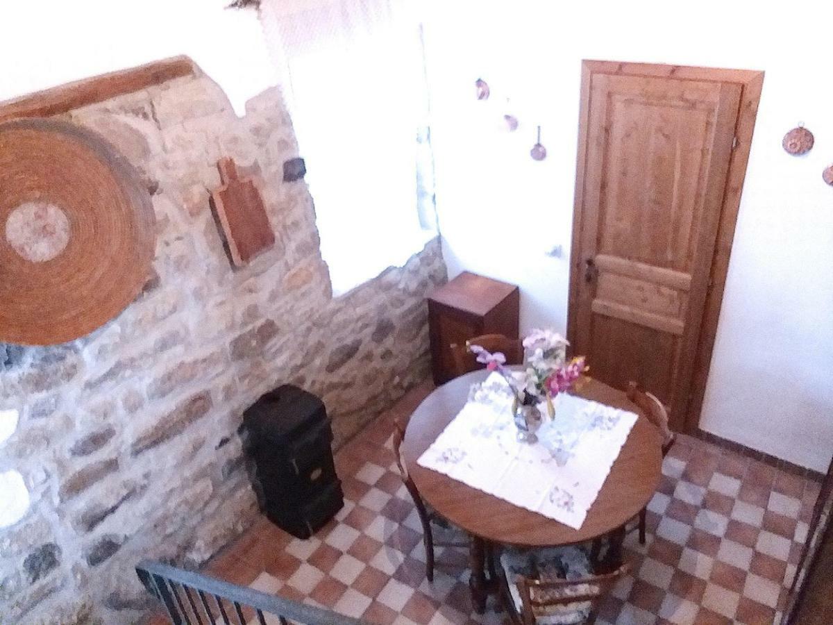 Sa Domu De Ziu Antoneddu Hotel Tuili Bagian luar foto