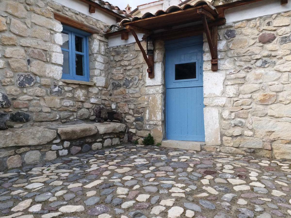 Sa Domu De Ziu Antoneddu Hotel Tuili Bagian luar foto