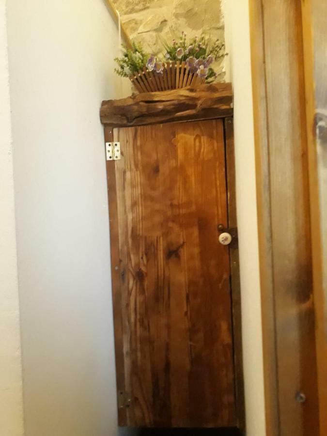 Sa Domu De Ziu Antoneddu Hotel Tuili Bagian luar foto